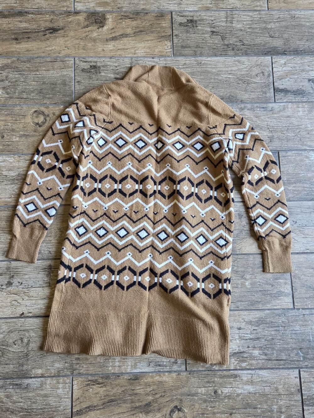 Loft Cardigan - Picture 4 of 4
